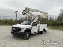 Altec AT40G, Articulating & Telescopic Bucket Truck mounted behind cab on 2017 Ford F550 Service Tru