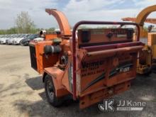 2014 Vermeer BC1000XL Chipper (12in Drum) Runs, Body & Rust Damage, Seller States: CRACKED AXLE AND 