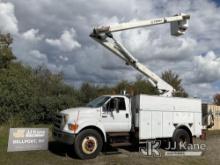 Terex/Telelect/HiRanger SC42, Over-Center Bucket Truck center mounted on 2006 Ford F750 Utility Truc