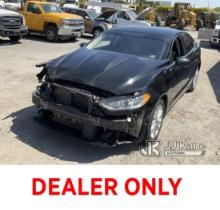 2017 Ford Fusion 4-Door Sedan Runs & Moves , Wrecked , Paint Damage, Body Damage, Check Engine Light