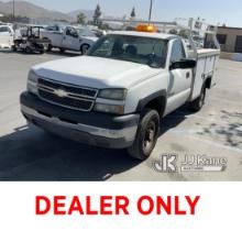 2005 Chevrolet Silverado 2500HD Regular Cab Pickup 2-DR Runs & Moves, Check Engine Light Is On , Air