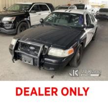 2011 Ford Crown Victoria Police Interceptor 4-Door Sedan Not Running , Bad Engine , Interior Strippe