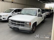 1995 Chevrolet Silverado 1500 Pickup Truck Runs & Moves