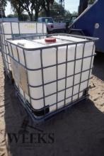 250 GAL TOTE CONTAINER