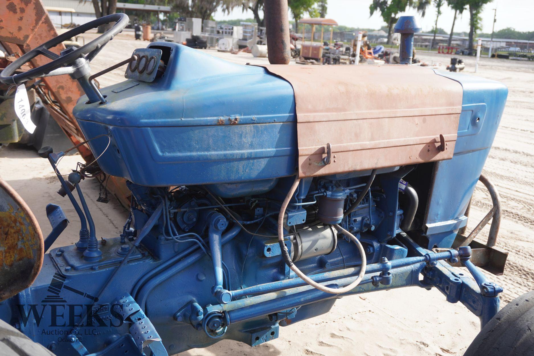 FORD 3000 TRACTOR