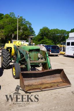 JOHN DEERE 4020 W/LOADER