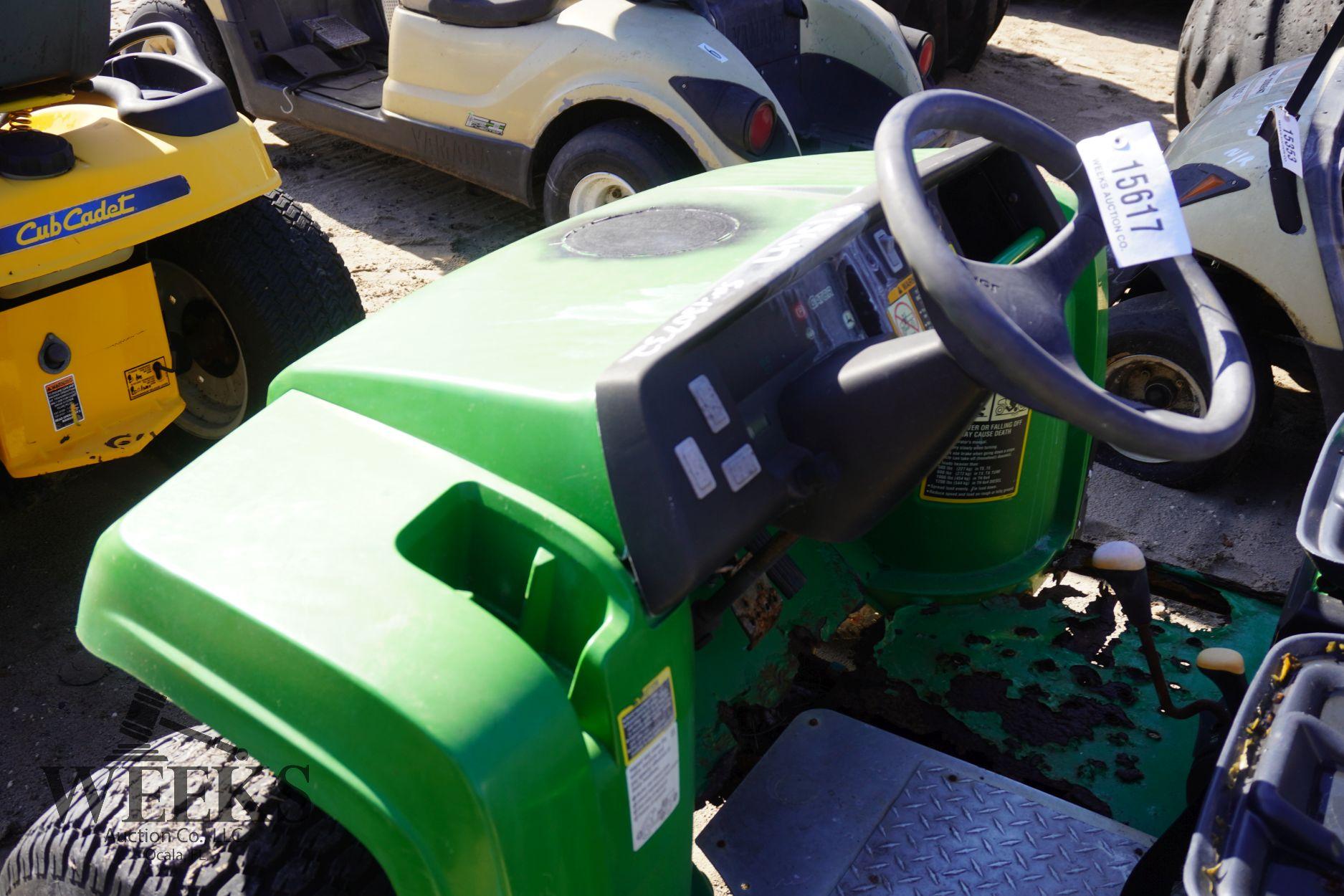 JOHN DEERE GATOR (R)