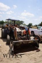 NEW HOLLAND TN65 W/BUCKET