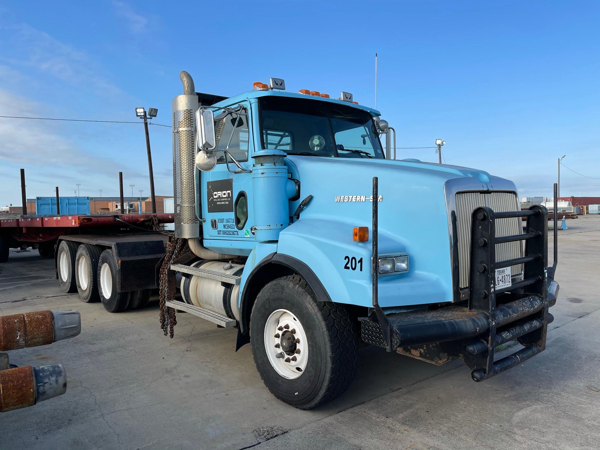 2005 Western Star 4900SA Tri-Axle Winch Truck, p/b Diesel Engine, Eaton Fuller Transmission, 264" WB