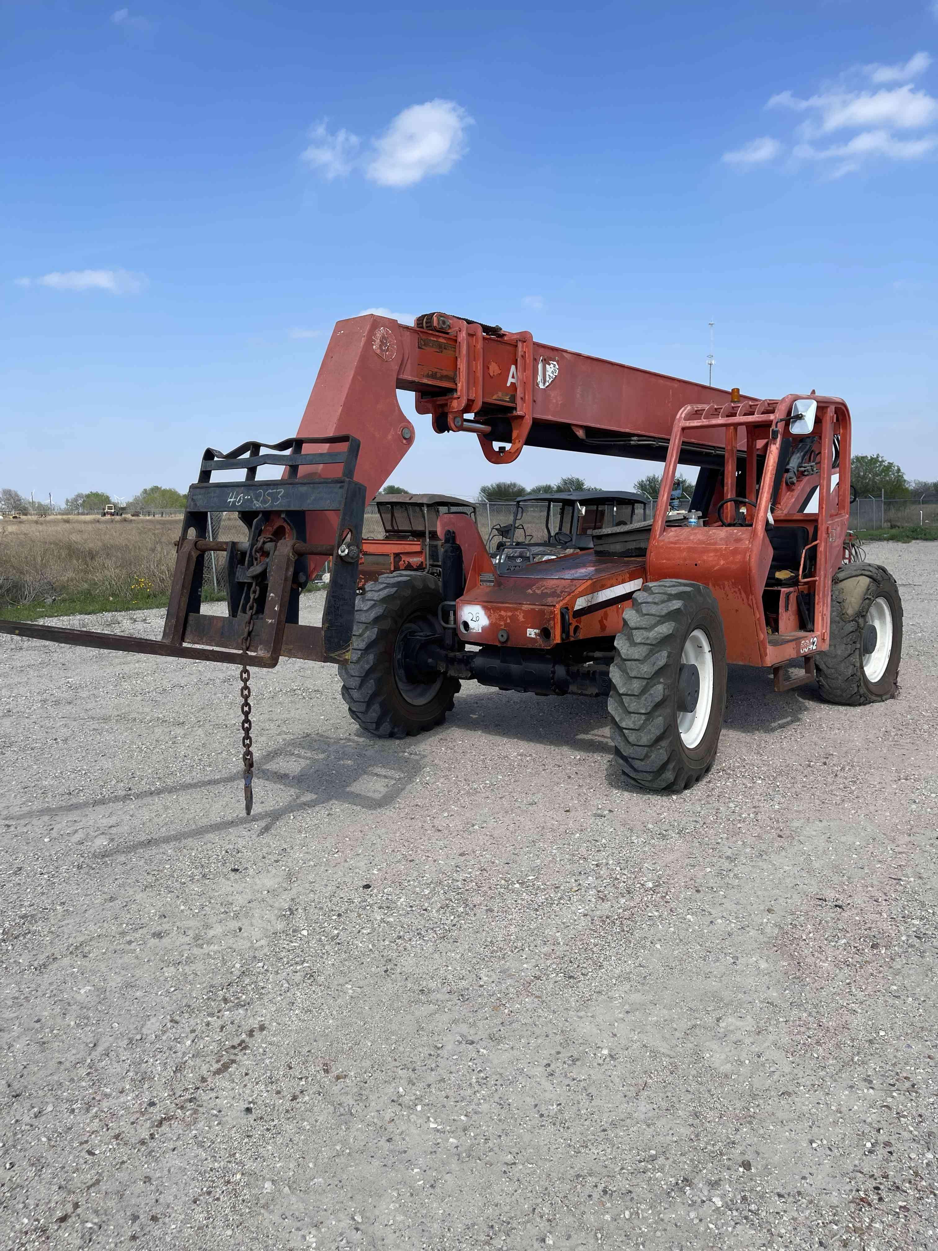 2006 SkyTrak 8042 Telehandler p/b Diesel Engine, 4-Speed A/T, ROPS, S/N 0160020381, 8,000 lb Lift Ca