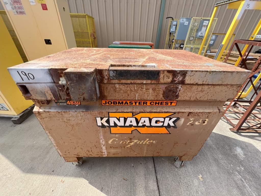 KNAACK 4’X2.5’X3.5’ METAL ROLLING JOB BOX