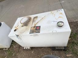 BETTERBUILT 100 GALLON FUEL TANK; 45”X24”X24”