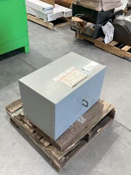 SQUARE D TYPE “ST” INSULATED TRANSFORMER 3 PHASE;  9KVA 480V/208V; 60HV TYPE 3R ENCLOSURE