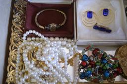 MISCELLANEOUS JEWELRY INCLUDING STERLING SILVER!