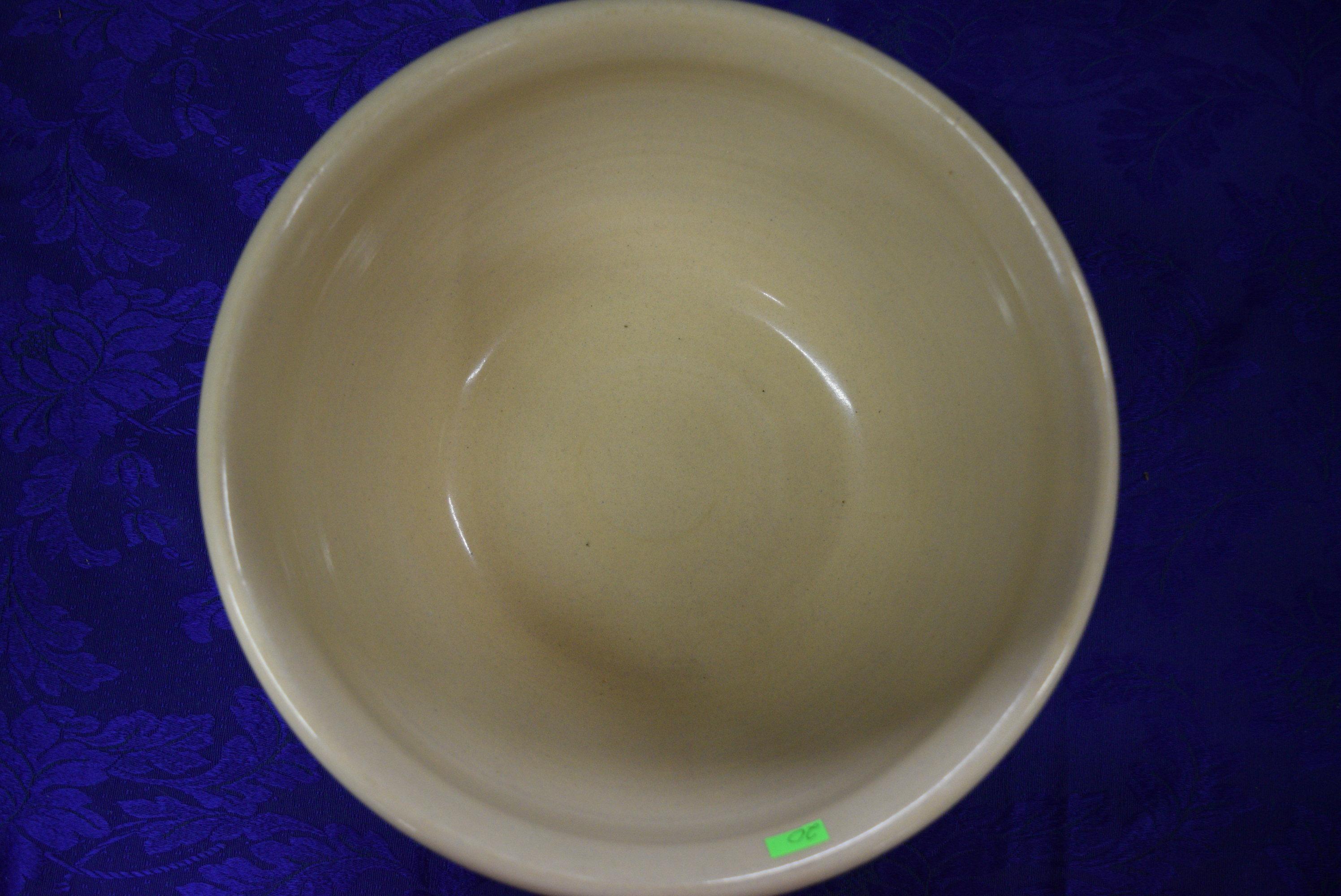 VINTAGE MIXING BOWL!