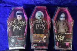 LIVING DEAD DOLLS!