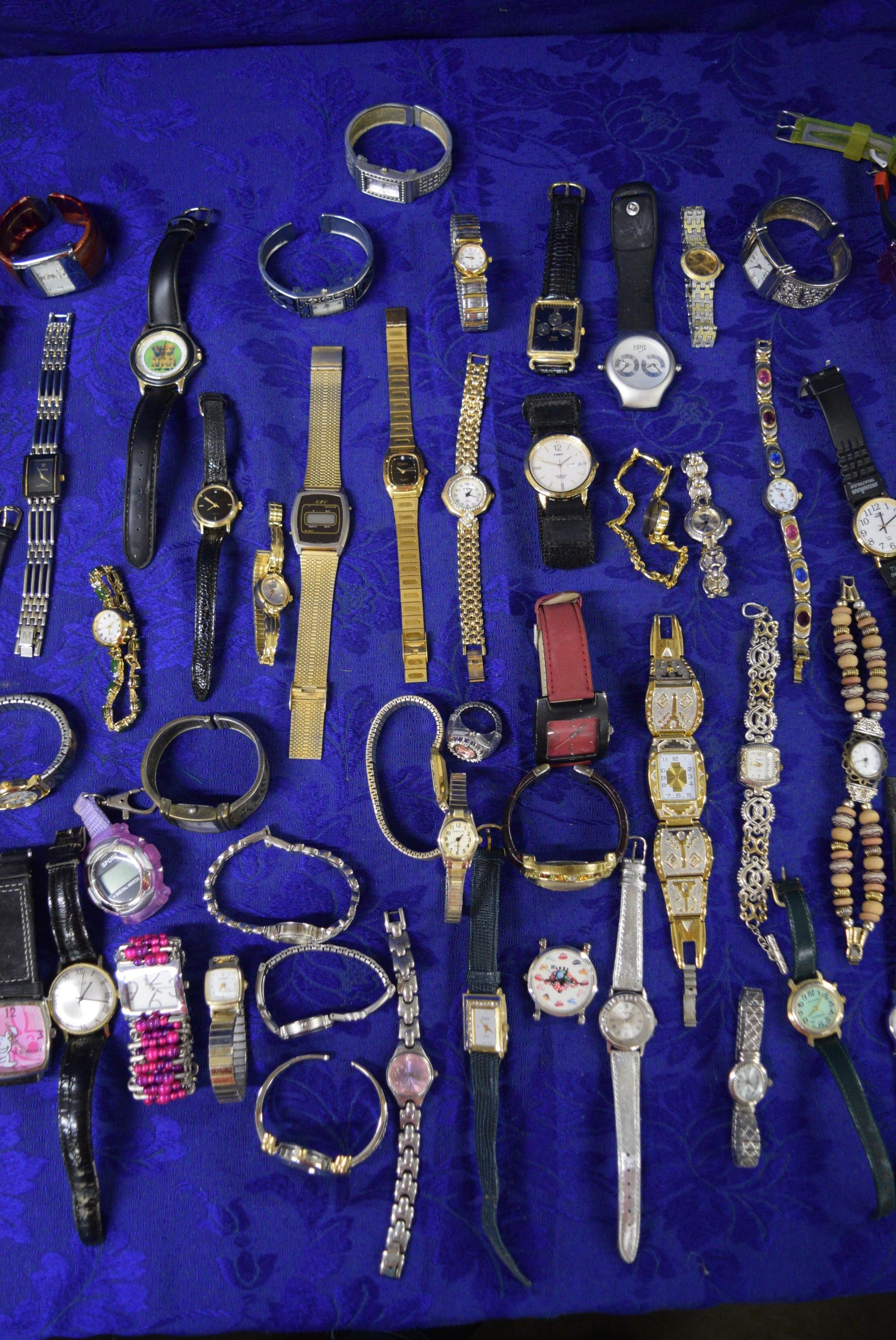 LARGE LOT OF WATCHES!