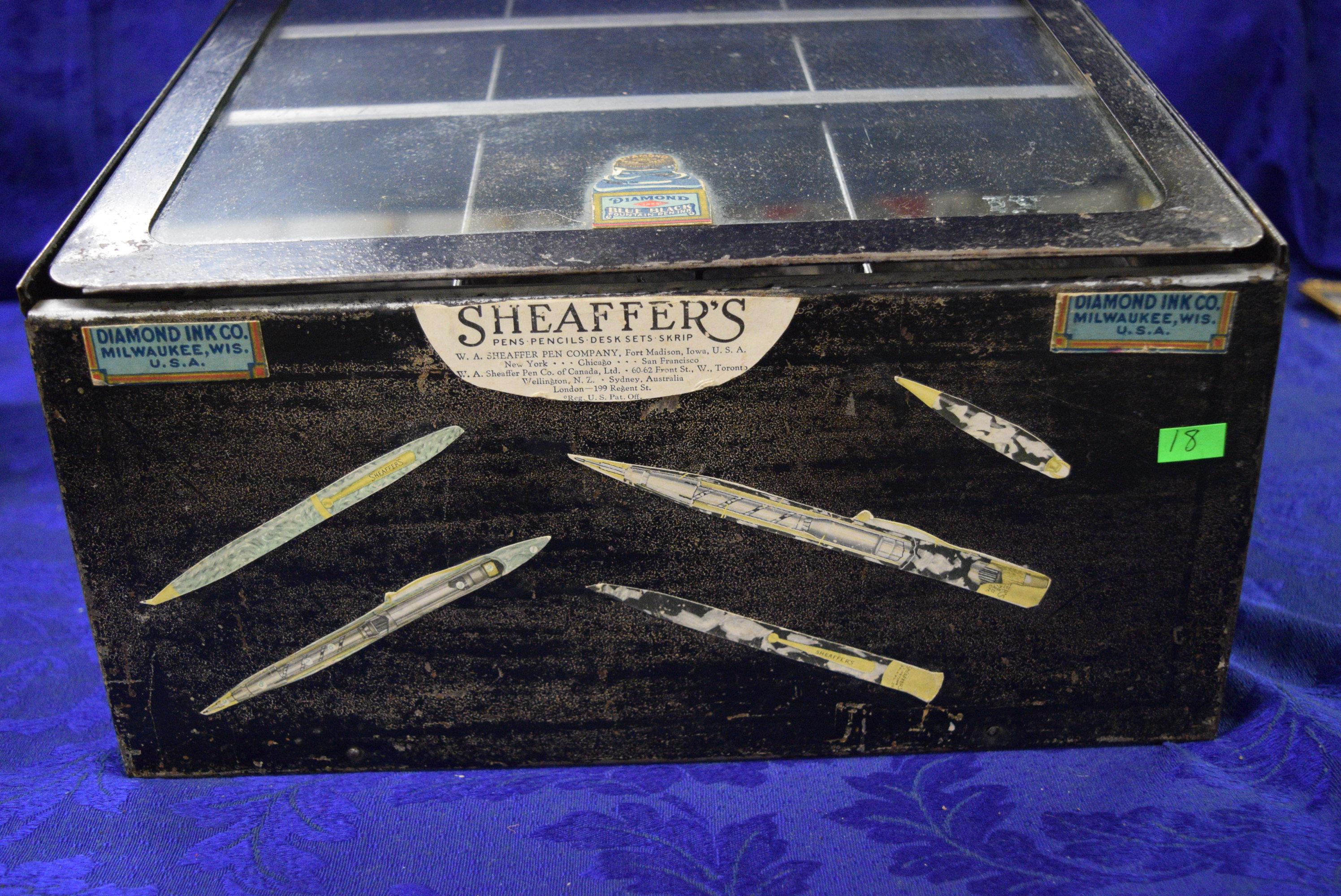 VINTAGE SHEAFFER'S STORE DISPLAY!