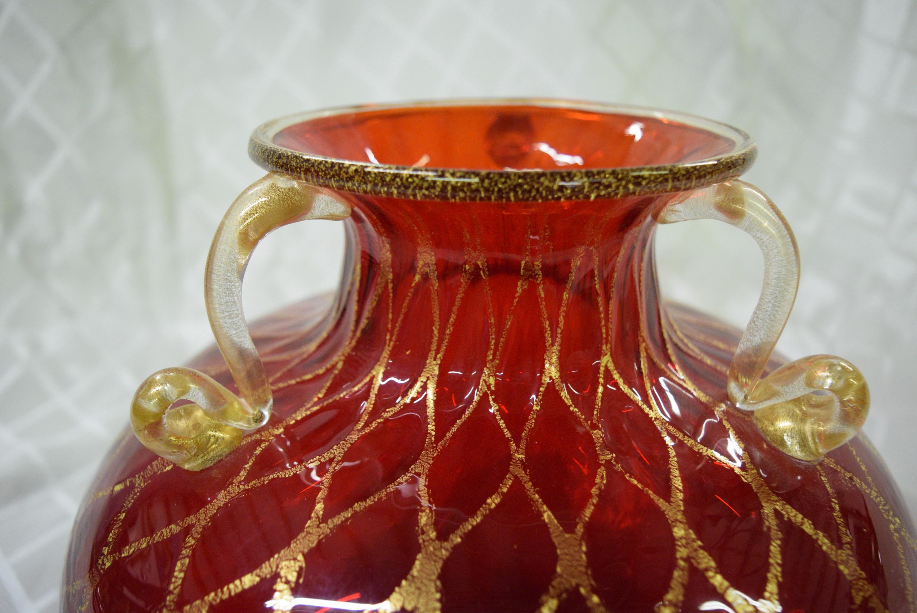 EXTREME RUBY RED MURRANO GLASS VASE!