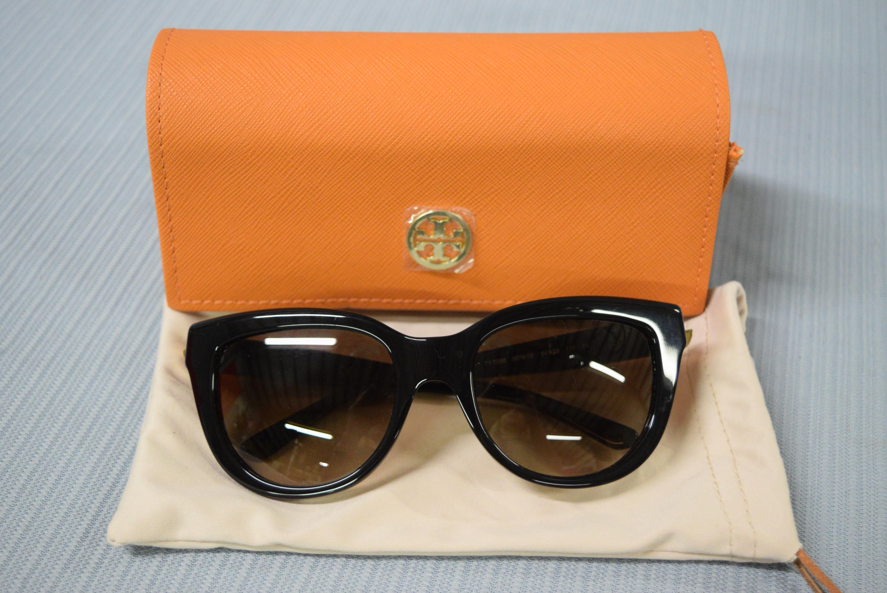 SPECTACULAR TORY BURCH SUNGLASSES!