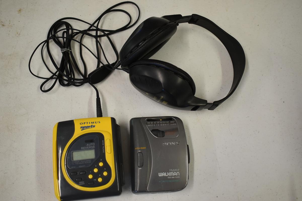 VINTAGE SONY, OPTIMUS SPORTS WALKMEN!