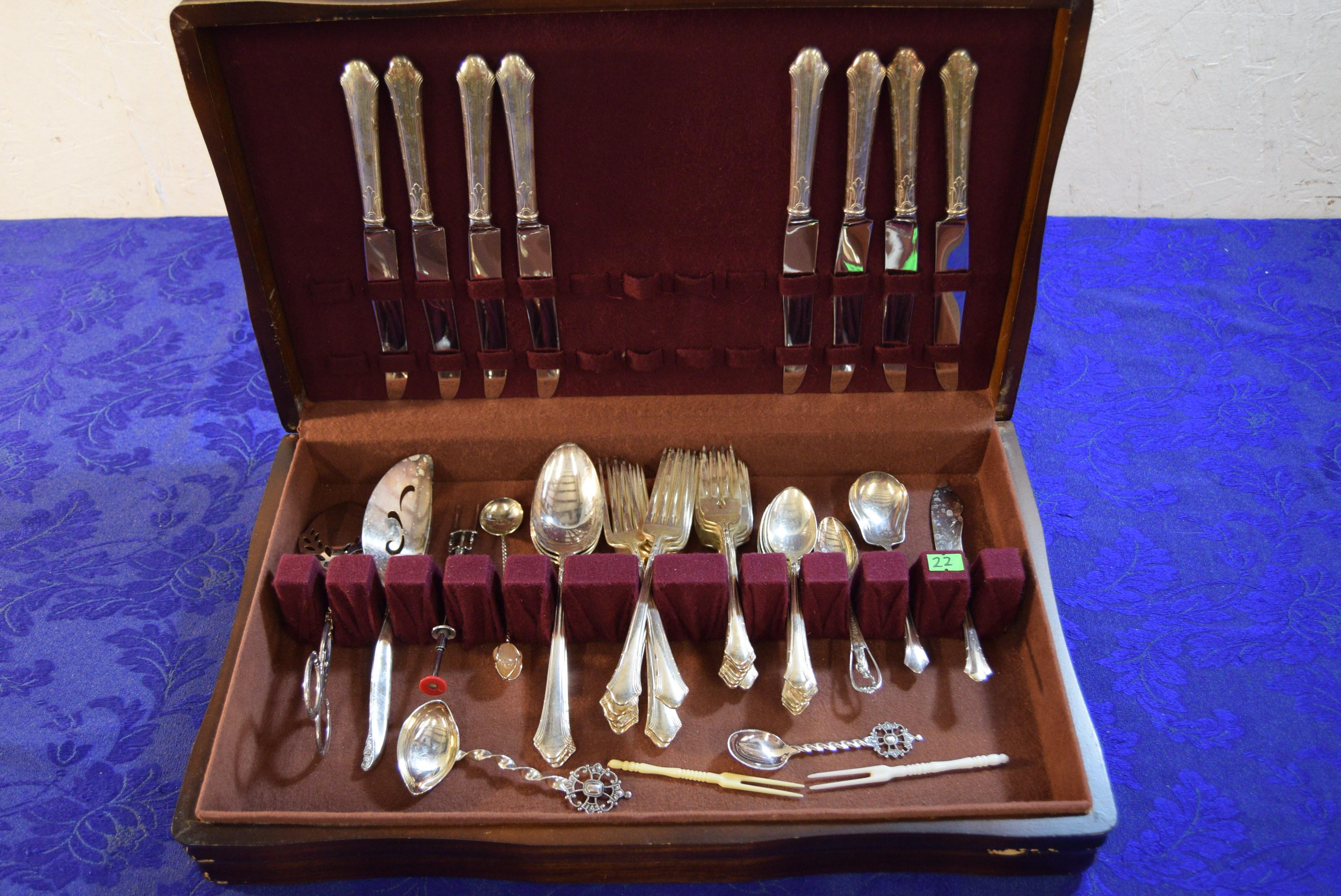 GORHAM FLATWARE SERVICE!