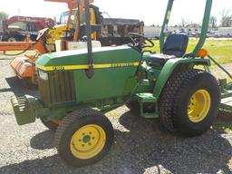 JOHN DEERE 790 4X4 TRACTOR