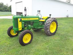 John Deere 1956 420-u Gas