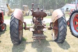 CASE SC NARROW FRONT GAS TRACTOR, SOME SHEET METAL MISSING AND HAS NOT RUN FOR A LONG TIME