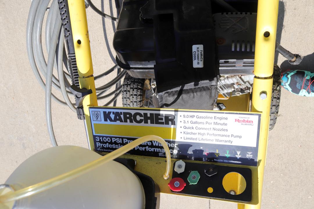 Karcher 3100 psi power washer, 9 hp gas engine