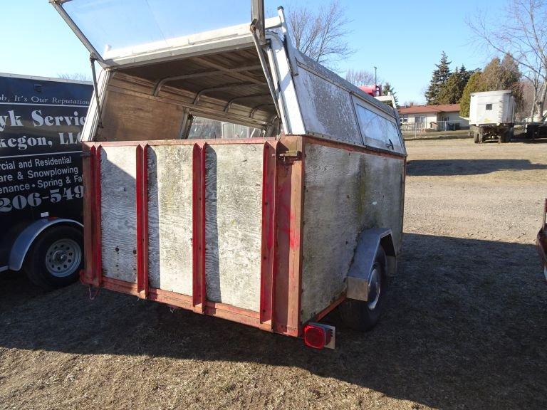 1988 ASSEMBLED TRAILER, 8' LONG, 6' WIDE, 2'' BALL, WEIGHT 520, SELLS WITH