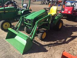 2015 JOHN DEERE 1023E TRACTOR, WITH DIZO LOADER, 3 PT, PTO, 4WD, DIESEL, 13