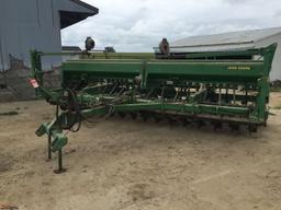 JOHN DEERE 750 GRAIN DRILL, JOHN DEERE MARKERS, S/N N00750X013078