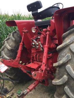 FARMALL 706 TRACTOR, DIESEL, 3PT, PTO, NO TOP LINK, 2 REMOTES, NARROW FRONT