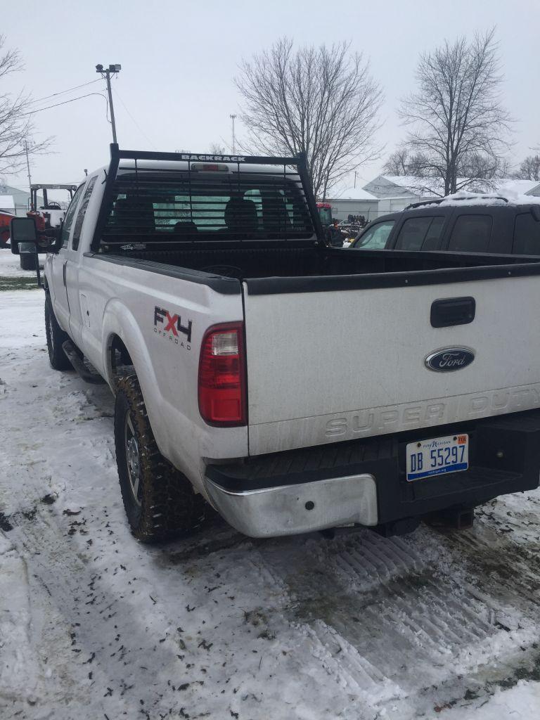 2011 FORD F250 EXTENDED CAB PICKUP, 6.2L GAS ENGINE, AUTO TRANS, 4x4, BRUSH