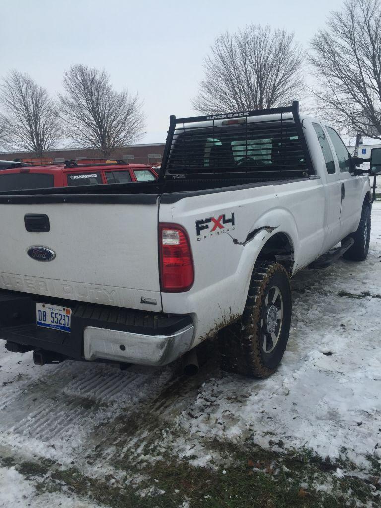 2011 FORD F250 EXTENDED CAB PICKUP, 6.2L GAS ENGINE, AUTO TRANS, 4x4, BRUSH