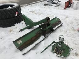 JOHN DEERE 65 BACK BLADE, 80'', 3PT, BENT, HAS A PATCH