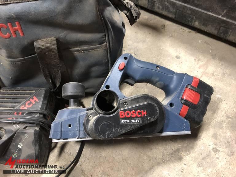 BOSCH 14.4 VOLT CORDLESS PLANER, MODEL 53514, INCLUDES CASE, MANUAL, BAG, CHARGER(1) AND BATTERY (1)