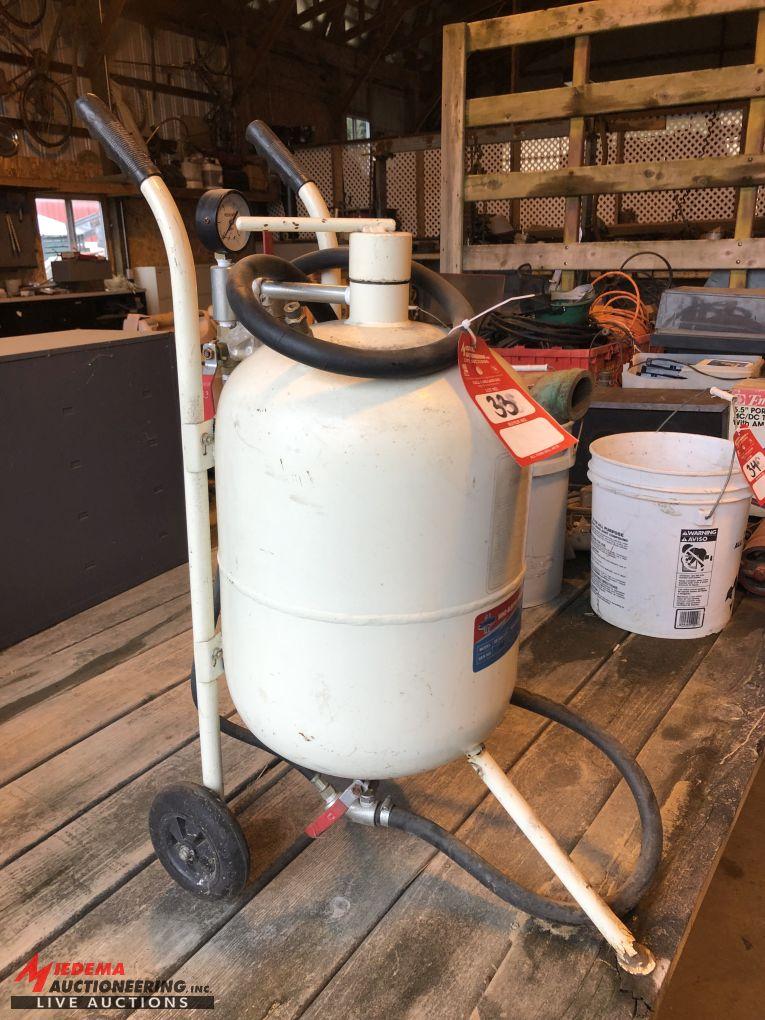 PNEUMATIC SAND BLASTER, 10 GALLON