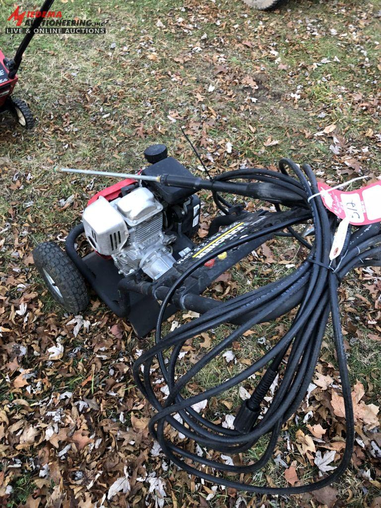 KARCHER 3000 PSI POWER WASHER, 2.5 GPM, HONDA GAS ENGINE, 50' HOSE WITH WAND, RUNS