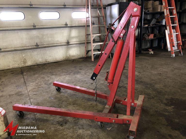 APPROX. 2-TON CAPACITY PORTABLE, COLLAPSIBLE ENGINE HOIST.