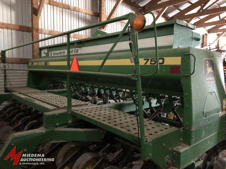 JOHN DEERE 750 GRAIN DRILL, 15' WIDE, GRASS SEEDER, DOLLY WHEEL, UNVERFERTH DRILL FILL, ROW MARK