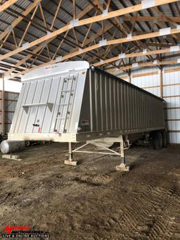 2010 DAKOTA GRAIN TRAILER, TANDEM AXLE, 34', ALUMINUM, WITH ROLL TARP