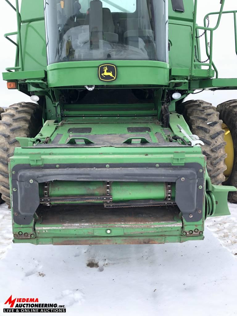 JOHN DEERE 9670 STS COMBINE, CONTOUR MASTER, BULLET ROTOR, 4WD, BIN EXTENSIONS, 2545 ENGINE HOURS,