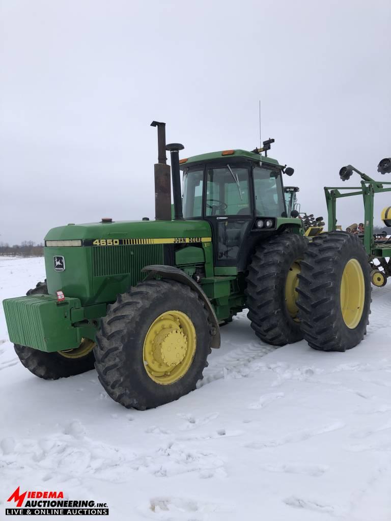 JOHN DEERE 4650 TRACTOR, MFWD, 6405 HOURS, 520/85 R38 DUALS, 3 SEV'S, QUICK HITCH, PTO, SN: RW4650P0