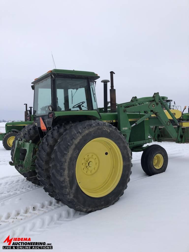 JOHN DEERE 4450 TRACTOR WITH 265 LOADER, 2WD, 5749 HOURS, 18.4R42 DUALS, 2 SEV'S, QUICK HITCH, PTO,