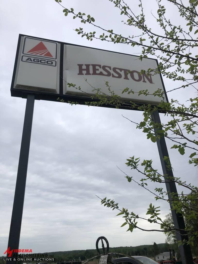 HESTON AGCO SIGN, BUYER IS RESPONSIBLE FOR REMOVAL