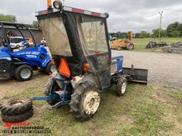 FORD 1220 DIESEL TRACTOR, 1.0L 3-CYLINDER DIESEL ENGINE, 4WD, 3-SPEED TRANS