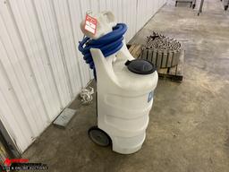 PORTABLE FOAM MACHINE, POLY TANK WITH HOSE