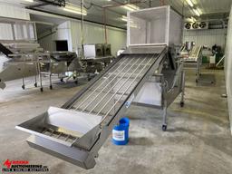 2010 LAKEWOOD 14132 LEAF/STICK SEPARATOR, 32'' X 9' ELEVATING WIRE MESH BELT INFEED CONVEYOR, UP DRA